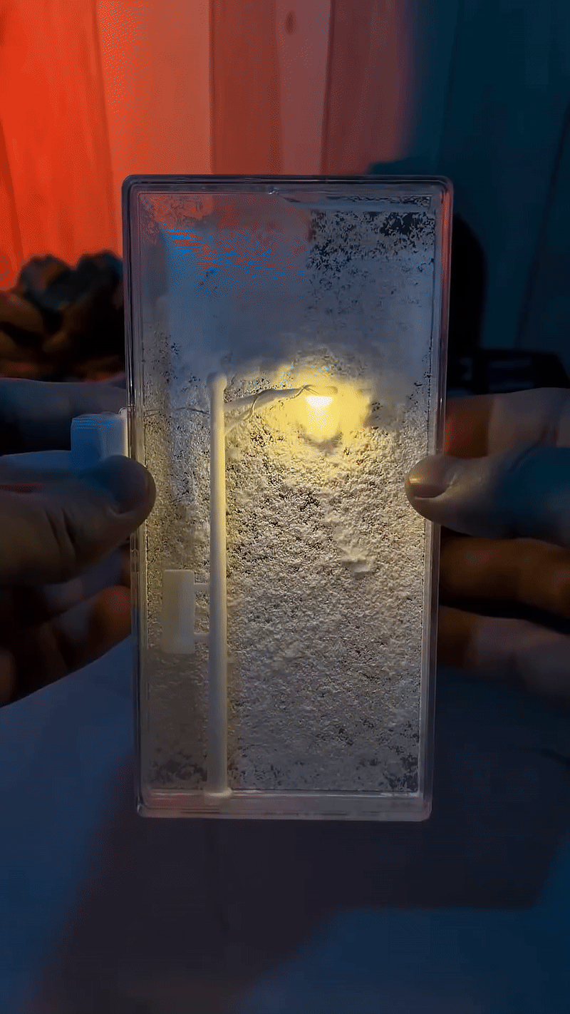 Frost Glow - Snowy Flowing Night Light - Shining Room