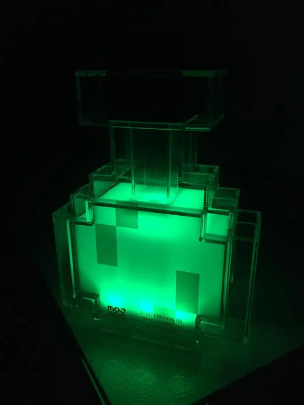Pixel Elixir - Minecraft Potion Lamp - Shining Room